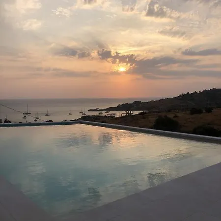 67sq Meters Modern With A Swimming Pool And Sea View In Koundouros