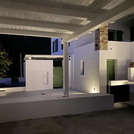 Apartmán 67sq Meters Modern With A Swimming Pool And Sea View In